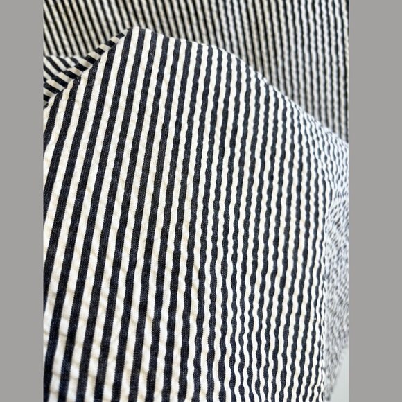 J.Crew Seersucker Pencil Skirt - Size 8 - Picture 4 of 10